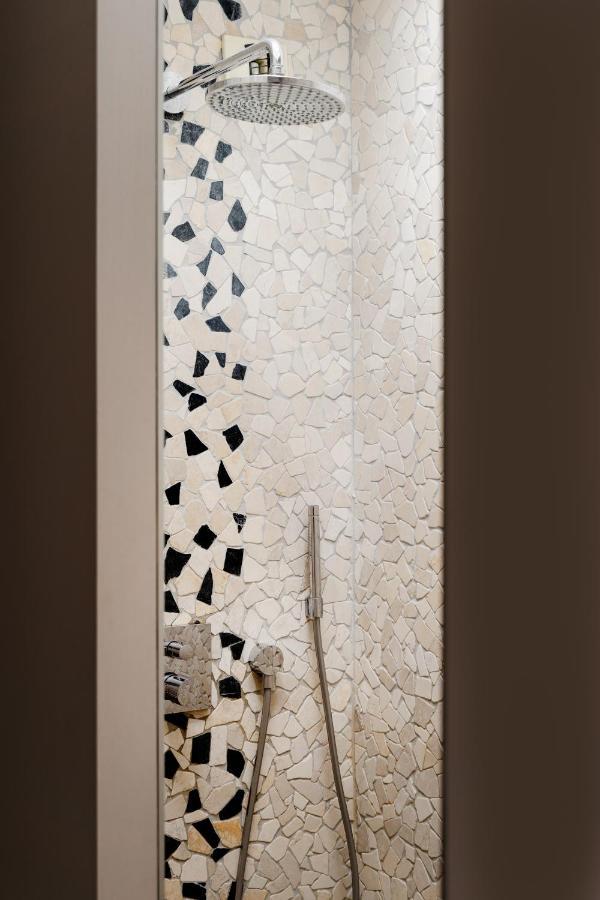 Edgar Suites - Bordeaux Meriadeck ภายนอก รูปภาพ