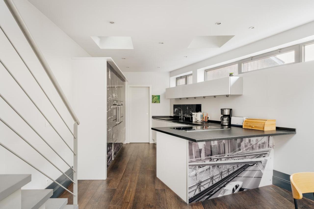 Edgar Suites - Bordeaux Meriadeck ภายนอก รูปภาพ